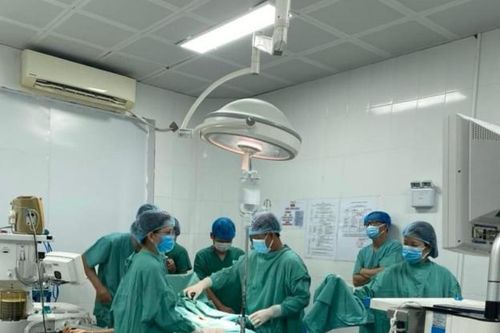 Cứu sống sản phụ vỡ tử cung - bàng quang, bà bầu từng mổ lấy thai cần phải biết điều này