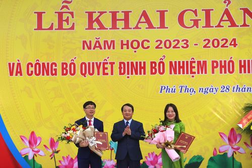 Trường Dự bị Đại học Dân tộc Trung ương khai giảng năm học mới