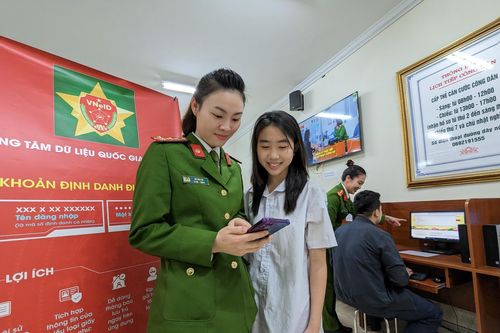 Hà Nội tiên phong thực hiện Đề án 06 trong hành trình đưa Việt Nam trở thành quốc gia số (2): Từ nghị quyết chuyên đề đến mô hình thực tiễn triển khai