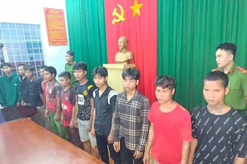 Bắt nhóm đối tượng để điều tra về hành vi giết người