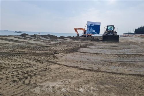 Vụ phản đối xây cảng Long Sơn: Trên 100 học sinh đã đi học trở lại