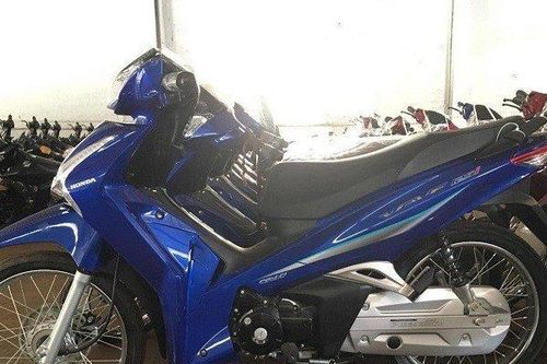 Loạt xe máy Thái 'đội giá' khi về Việt Nam