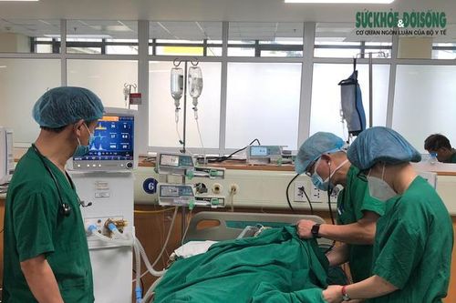 Dùng kỹ thuật cao nhất trong phẫu thuật tim phổi cứu bệnh nhân có khối u hiếm gặp gây bít tắc đường thở