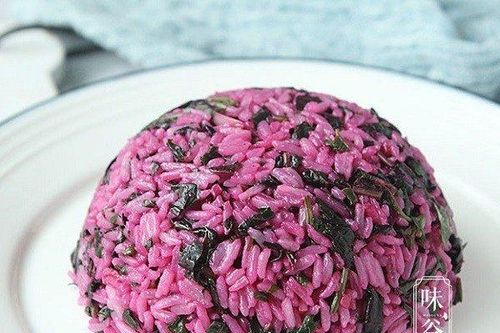 Loại rau rẻ bèo nhưng là 'siêu thực phẩm' bổ máu và rất tốt cho xương
