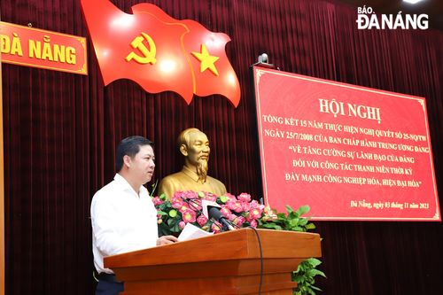 Khơi dậy lòng yêu nước, khát vọng tuổi trẻ trong xây dựng thành phố
