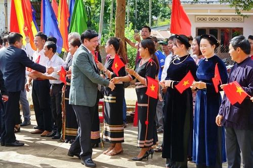 Xây dựng khối đại đoàn kết toàn dân tộc, bảo vệ sự bình yên của buôn làng