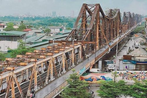 Triển lãm tư liệu 'Cầu Long Biên: Hình thành và biến đổi'