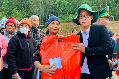 Võ Duy Phúc - 'Tim còn đập là còn thiện nguyện'