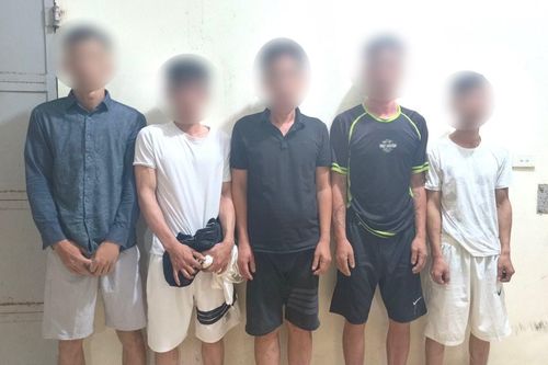 Tạm giữ nhóm đối tượng trộm cắp tài sản lúc rạng sáng