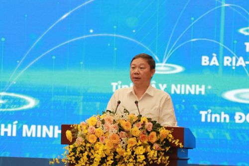 Ngành giáo dục nếu không chuyển đổi số sẽ bị tụt hậu