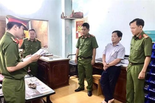 Vụ án làm giả hồ sơ đăng kiểm phương tiện: Bắt giam ba đối tượng