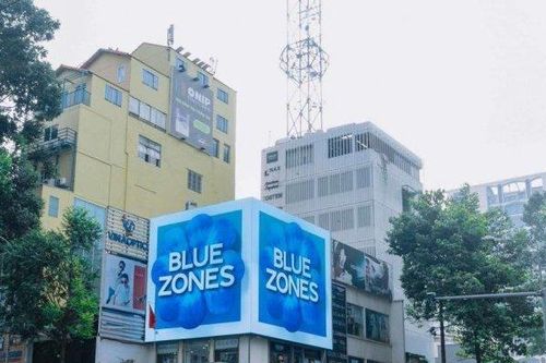Giải mã trào lưu 'Blue Zones' đang rầm rộ khắp vũ trụ Facebook và đường phố Sài Gòn
