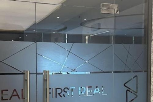 Một cá nhân bị phạt 1,5 tỷ đồng do thao túng cổ phiếu First Real