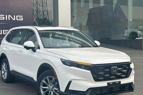 Honda CR-V 2024 vừa ra mắt đã được đại lý giảm giá