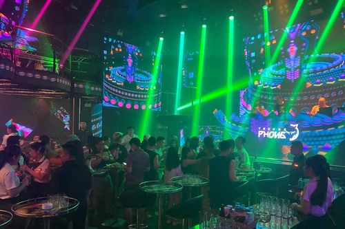 Tập trung kiểm tra, xử lý hàng loạt quán bar vi phạm trên địa bàn quận Hoàn Kiếm