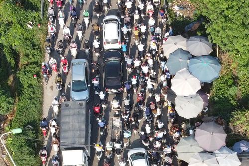 Thí điểm tổ chức giao thông qua cầu Mai Lĩnh trên quốc lộ 6 để giảm ùn tắc
