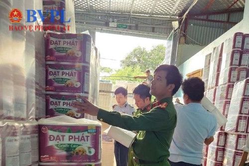 Phát hiện, xử lý cơ sở làm giả giấy vệ sinh