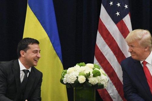 Ông Zelensky có động thái chuẩn bị cho khả năng ông Trump tái xuất ở Nhà Trắng