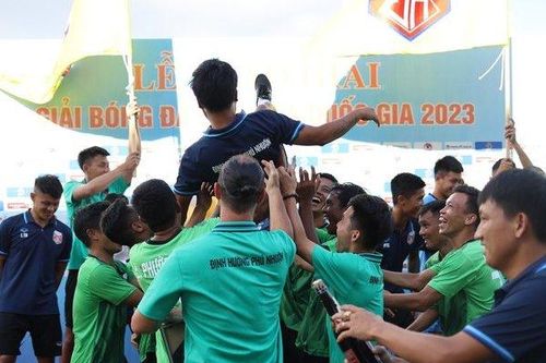 Thua 'sốc' đội bét bảng, Định Hướng Phú Nhuận giành danh hiệu đồng hạng Nhất tại giải hạng Ba quốc gia