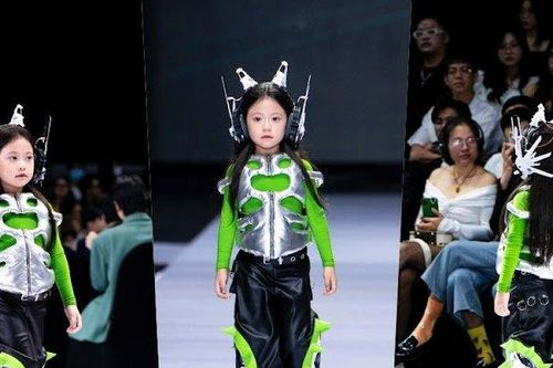 Mẫu nhí Nguyễn Nhật Ánh gây thương nhớ tại AVIFW 2023