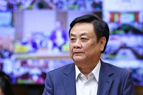 Bộ trưởng kể chuyện đi du lịch, gợi ý doanh nghiệp nên 'dấn thân thêm chút nữa'