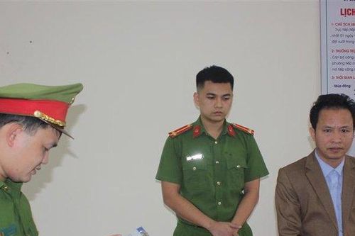 Khởi tố giám đốc chỉ đạo kế toán làm giả hồ sơ đấu giá khoáng sản