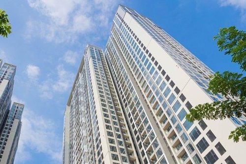 Dòng tiền quay trở lại thị trường, BĐS đủ pháp lý 'trôi hàng' mạnh