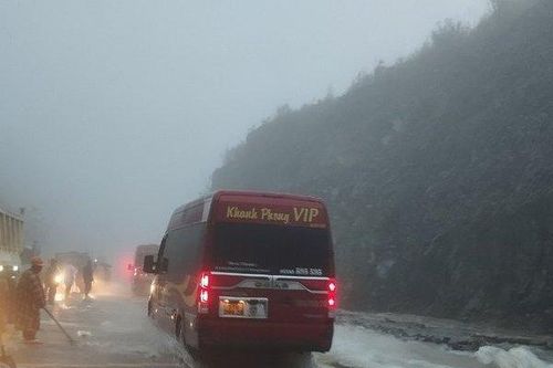 Khánh Hòa: Đã thông xe đèo Khánh Lê, cảnh báo ngập lụt một số khu vực