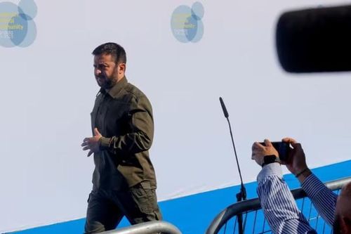 Ông Zelensky đề ra hàng loạt thay đổi đối với các hoạt động quân sự