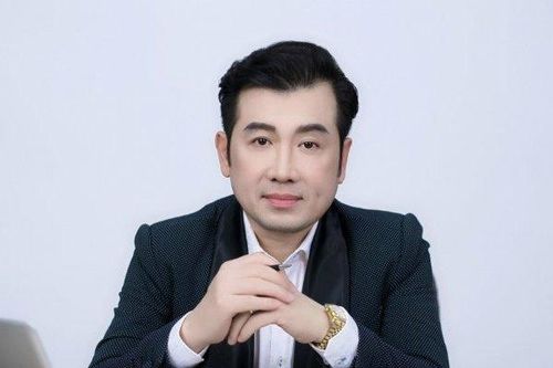 Tiến sĩ Trần Thanh Huy - khách mời đặc biệt góp phần tạo nên một ngày Nhà Giáo Việt Nam đáng nhớ