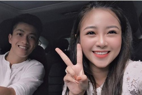 Hot girl vướng nghi vấn người thứ 3 kết hôn cùng 'hot boy sân cỏ': Vợ chồng cùng tậu Mẹc, sở hữu khách sạn riêng