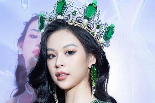 Phí Phương Anh: 'Ai cũng có thể trở thành nữ hoàng'