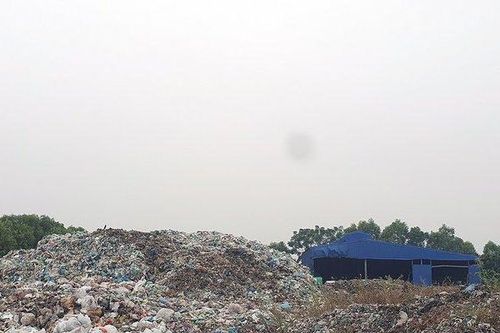 Hải Phòng: Hơn 6.000 tấn rác chất đống vì dây chuyền xử lý hỏng