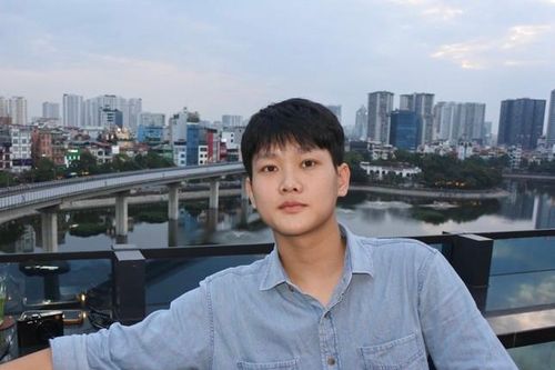 Nam sinh Ngoại thương tài năng theo đuổi lối sống phát triển bản thân một cách toàn diện