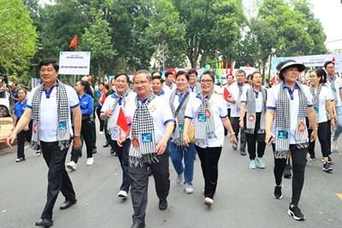 Cần Thơ: 5.000 người đi bộ Đồng hành 'Vì người nghèo' năm 2023