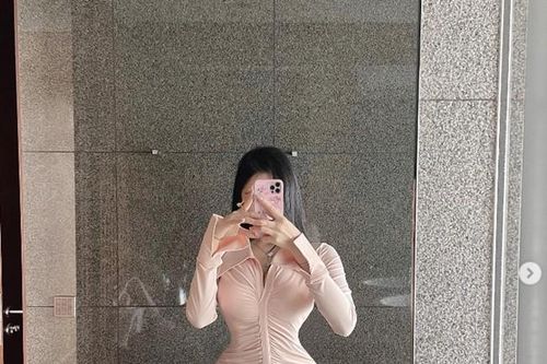 Nữ CEO Hàn Quốc mê ăn vặt vẫn đẹp như thiên thần