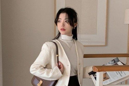 Thật sai lầm nếu bỏ qua áo khoác trắng mùa Đông