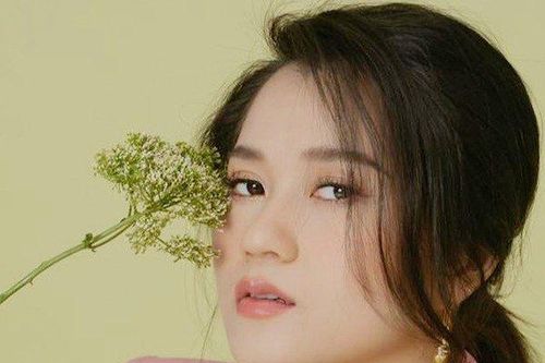 Lâm Vỹ Dạ có show đi hát, chi 1 tỷ đồng cho việc ra mắt MV?