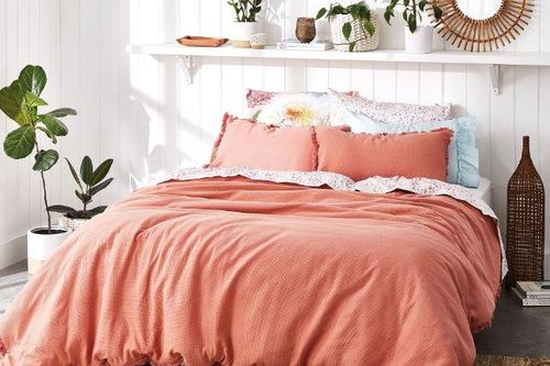 Đừng tưởng màu sắc chăn ga gối đệm theo mệnh không quan trọng, đó chính là bí quyết góp phần gìn giữ hôn nhân hạnh phúc mà nhiều người không biết