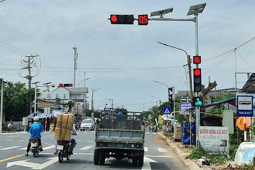 Đèn tín hiệu giao thông đã phát huy hiệu quả hoạt động