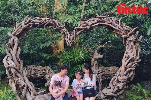 Kết hôn không 'đáng sợ' với các bạn trẻ!