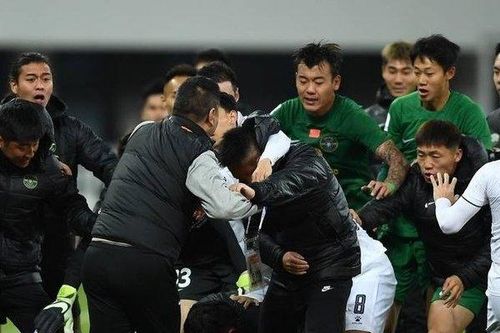 LĐBĐ Trung Quốc nói gì về vụ ẩu đả ở AFC Champions League?