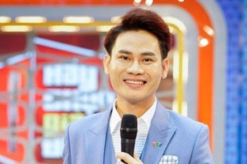 MC 'Hãy chọn giá đúng' không ngại đầu tư làm ca sĩ ở tuổi 43