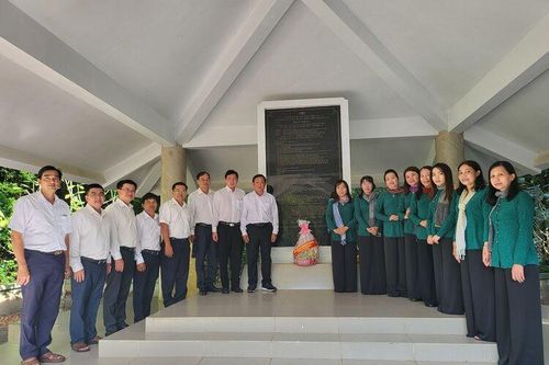 UBMTTQVN tỉnh An Giang về nguồn tại Trung ương Cục miền Nam