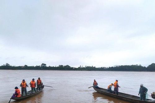 Tìm thấy thi thể nạn nhân sau 3 ngày ngã xuống cầu Long Đại