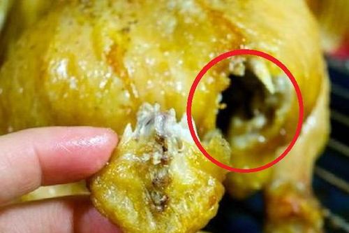3 bộ phận 'vừa bẩn vừa độc' của con gà, chớ ăn kẻo 'rước bệnh vào người'