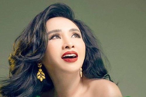 Cuộc sống viên mãn tuổi ngũ tuần của diva cá tính bậc nhất làng giải trí Việt