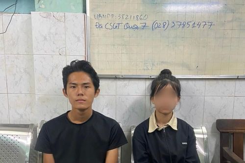 Bắt đôi nam nữ 'ngày phụ bán cơm, đêm đi cướp giật'