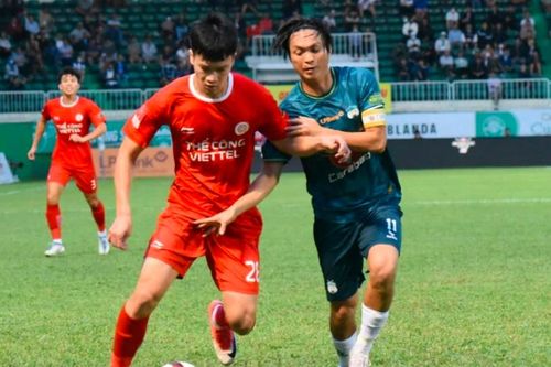 Thua ngược Thể Công Viettel, HAGL chìm dưới đáy bảng xếp hạng V.League 2023/24