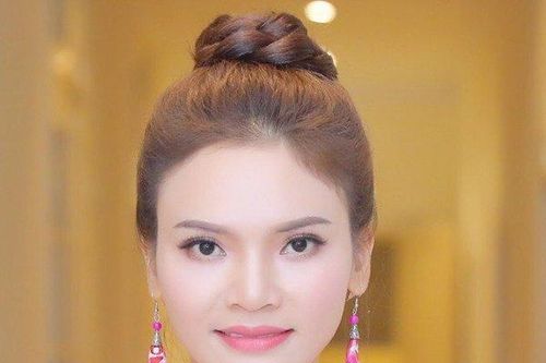 Khám phá nhà vườn rộng 8.000m2 của nữ ca sĩ trẻ nhất được phong NSND